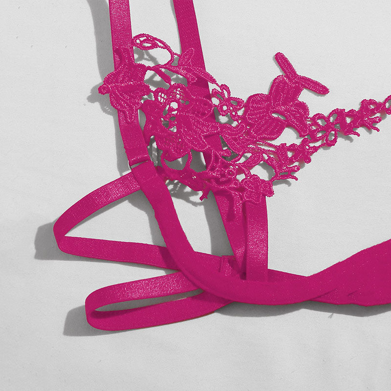 Set aus seidiger Spitzenunterwäsche