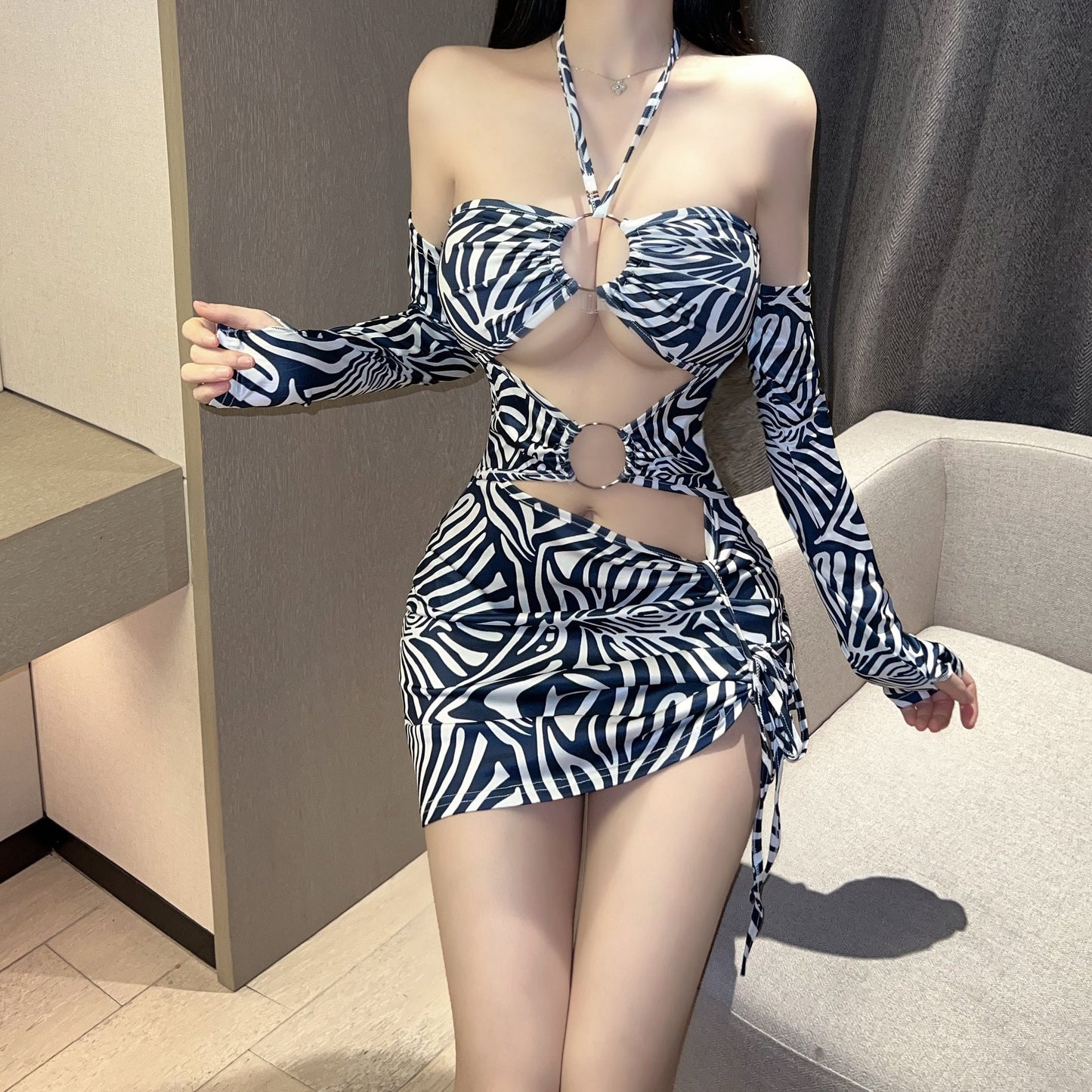 Lace-up leopard print sexy lingerie