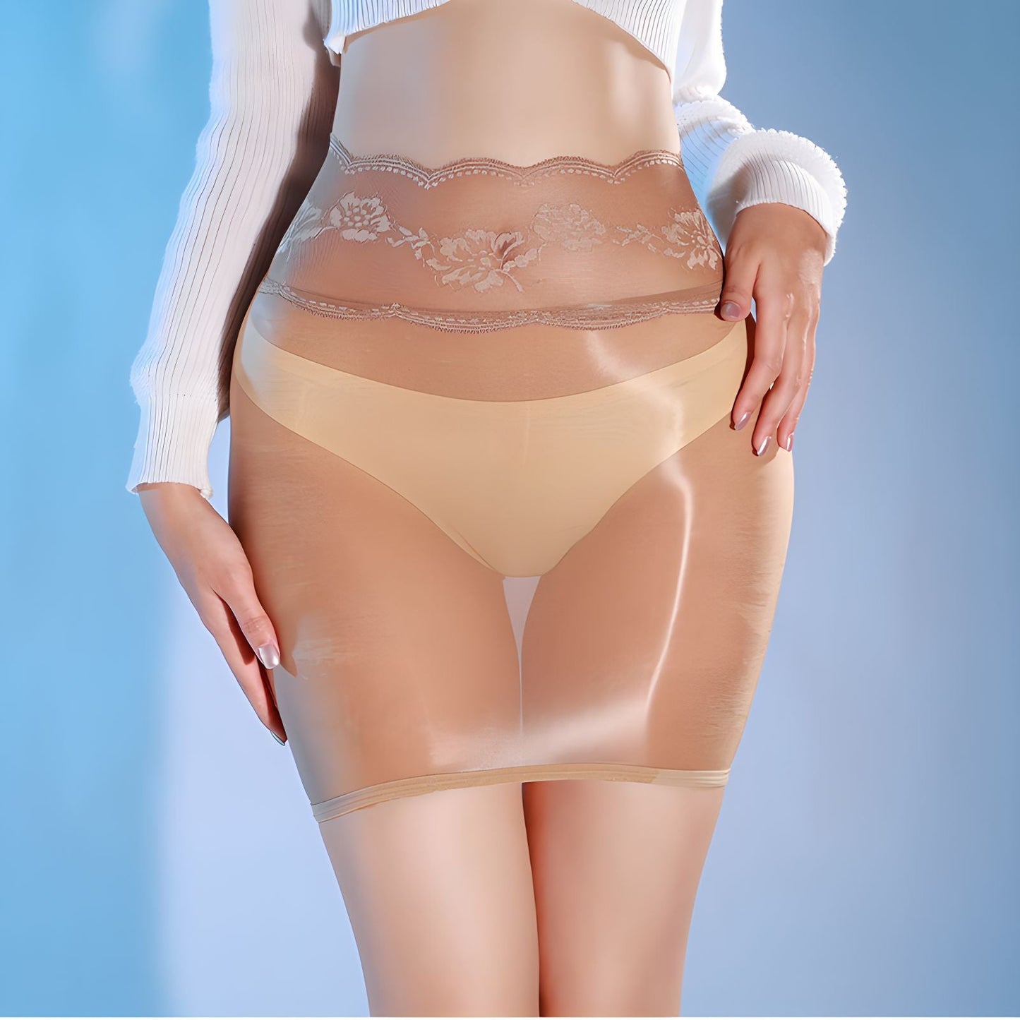 Enger und glänzender Hüftrock