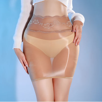 Enger und glänzender Hüftrock