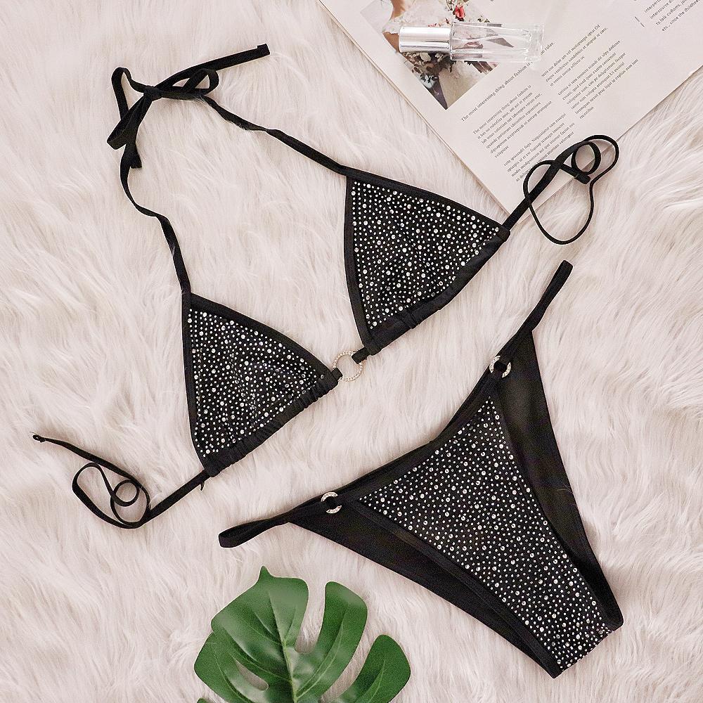 Heißer Diamant-Träger-Bikini