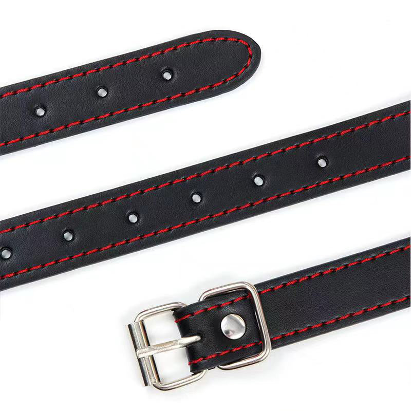 Bone silicone mouth plug