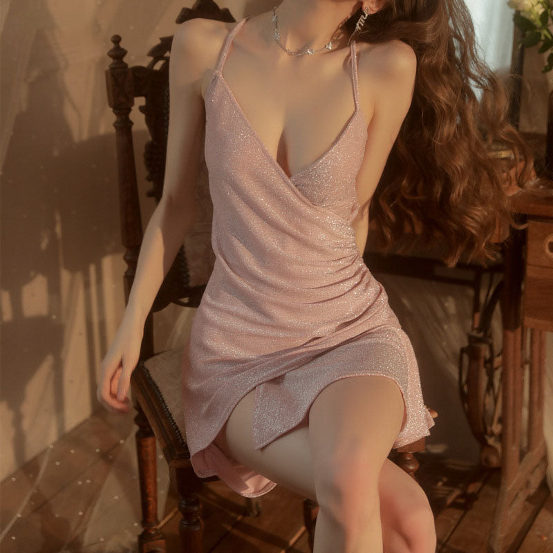 Shiny suspender slim fit nightgown