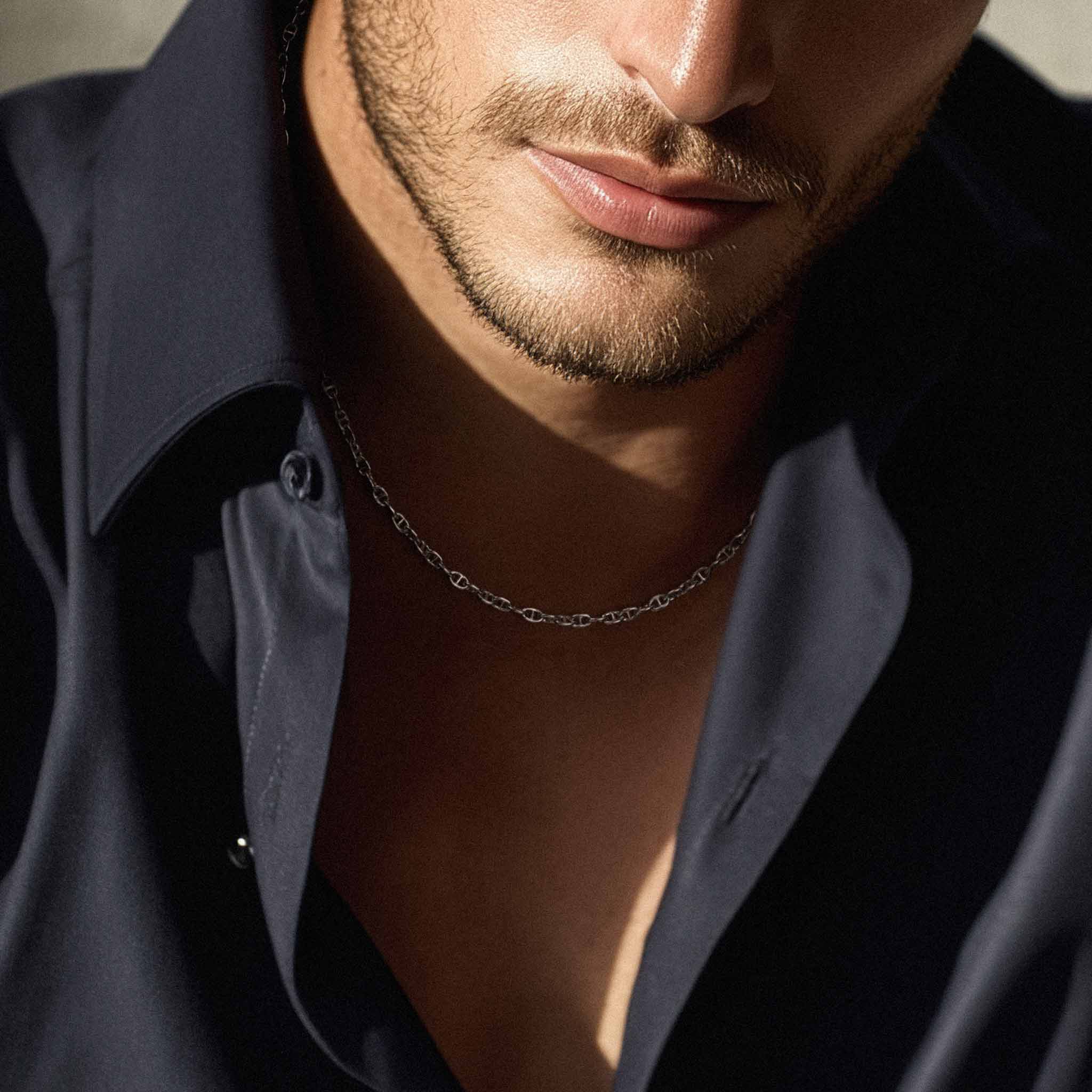 Sigma Cross Mariner Necklace Black Nacre