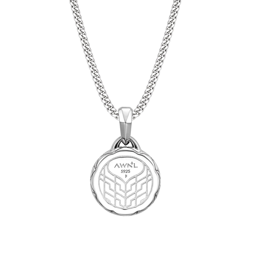 Valor Coin Necklace Black Nacre