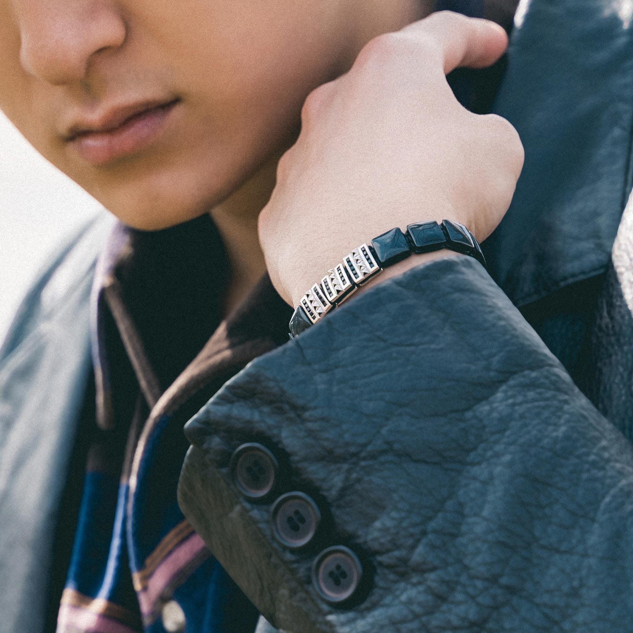 Pylon Gate Bracelet Hawk Eye