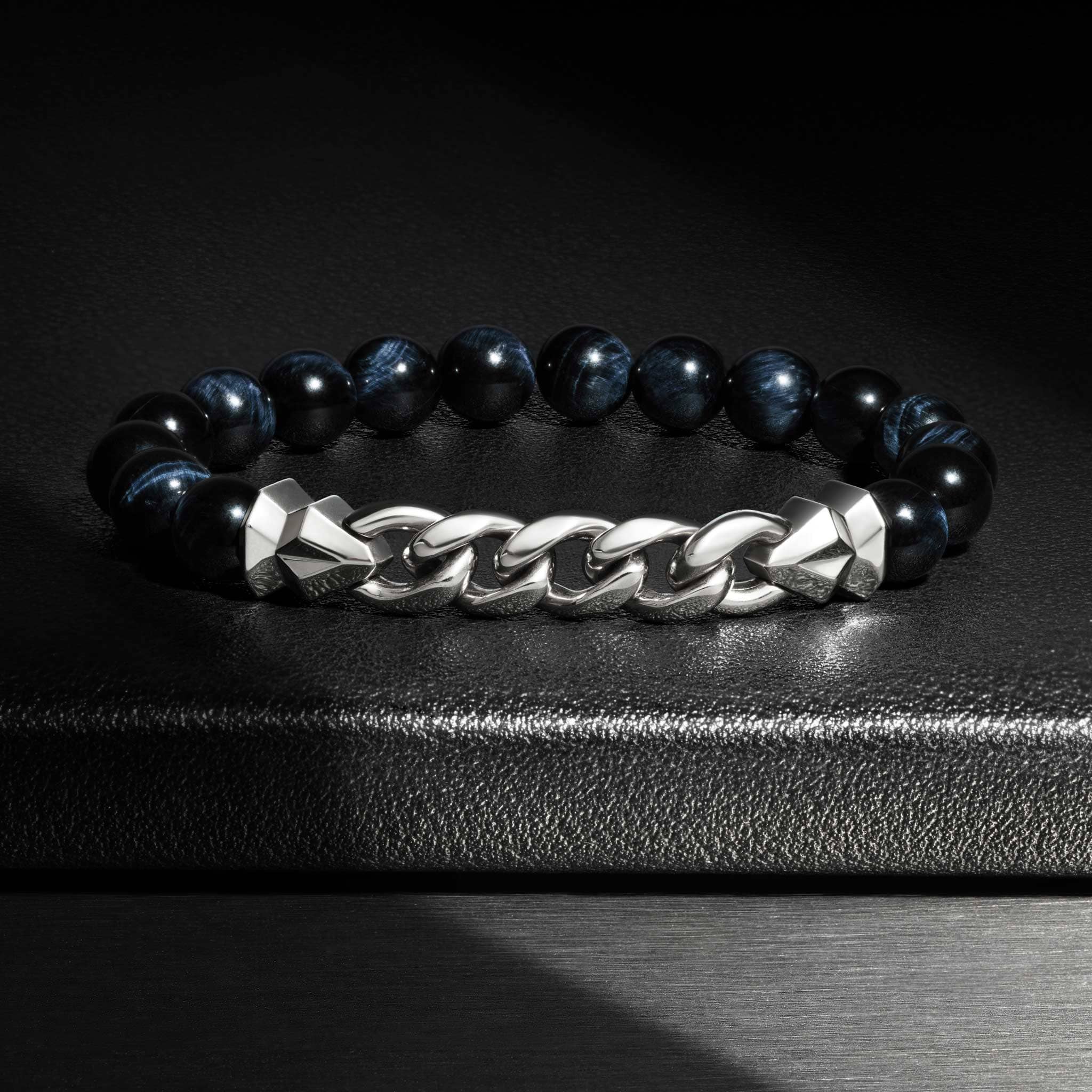 Curb Chain Bracelet Hawk Eye