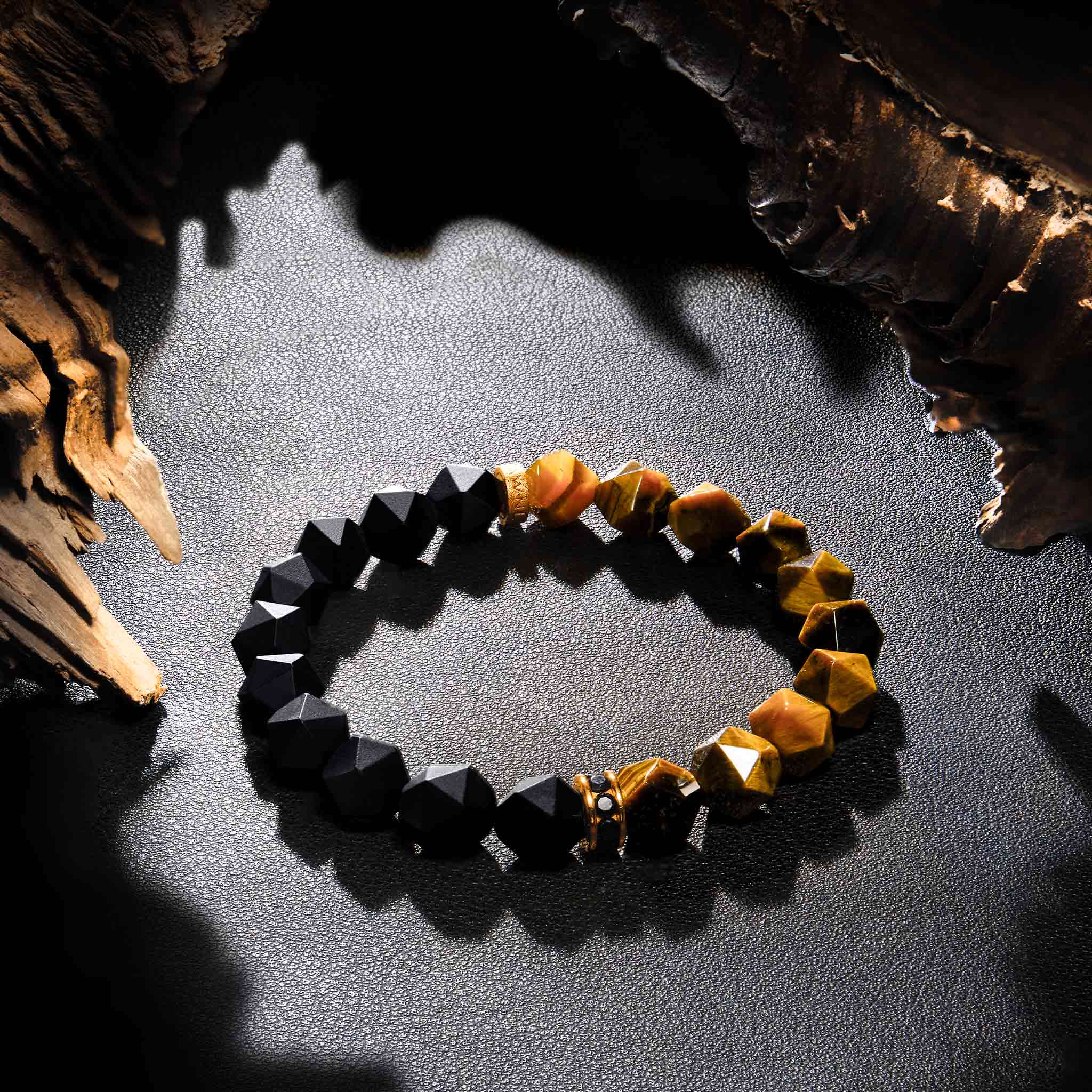 Roaring Tiger Bracelet Onyx & Tiger Eye
