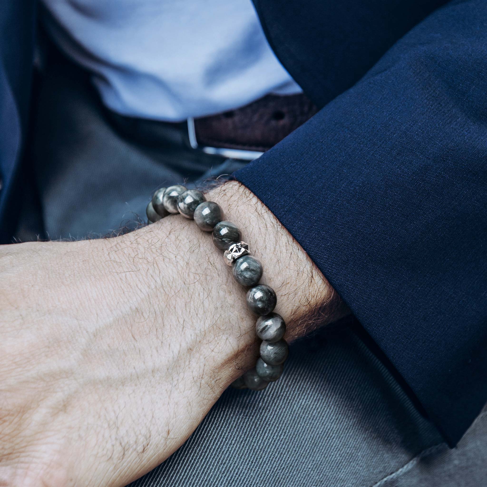 Classic Knotted Bracelet Eagle Eye