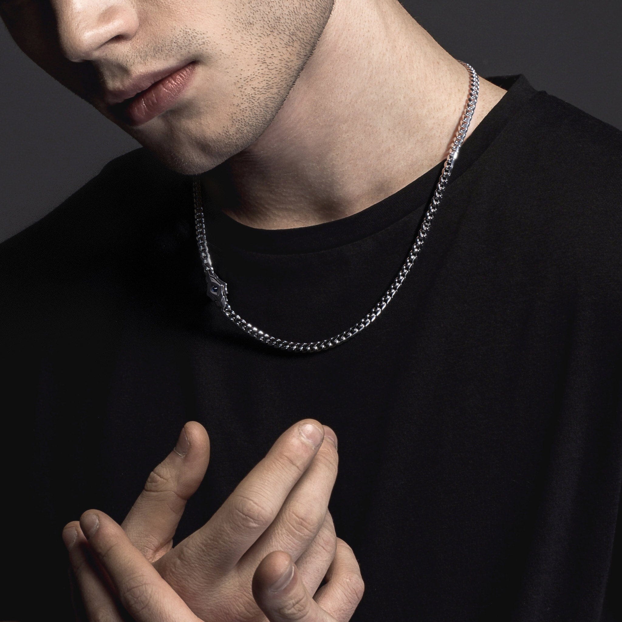 Box Clasp Curb Necklace Sapphire