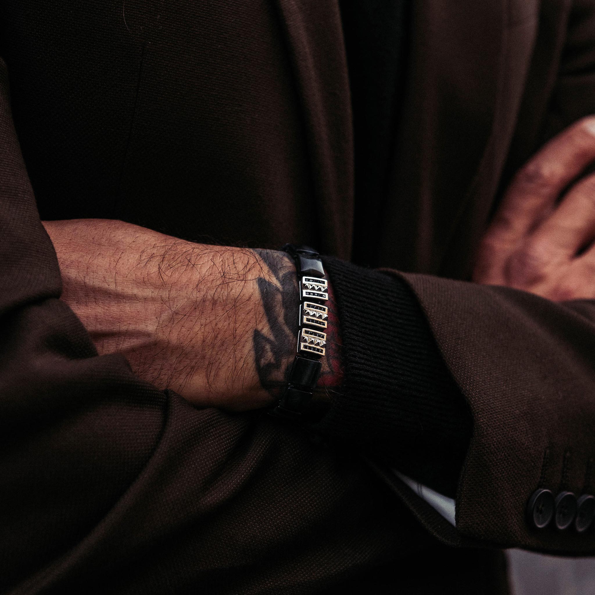 Pylon Gate Bracelet Hawk Eye