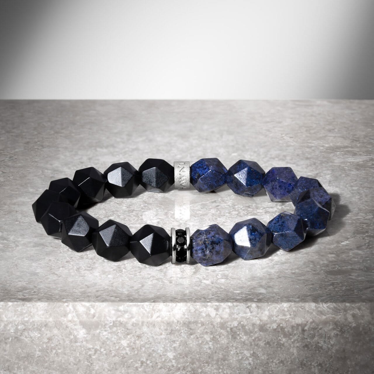 Poseidon Bracelet Onyx & Dumortierite