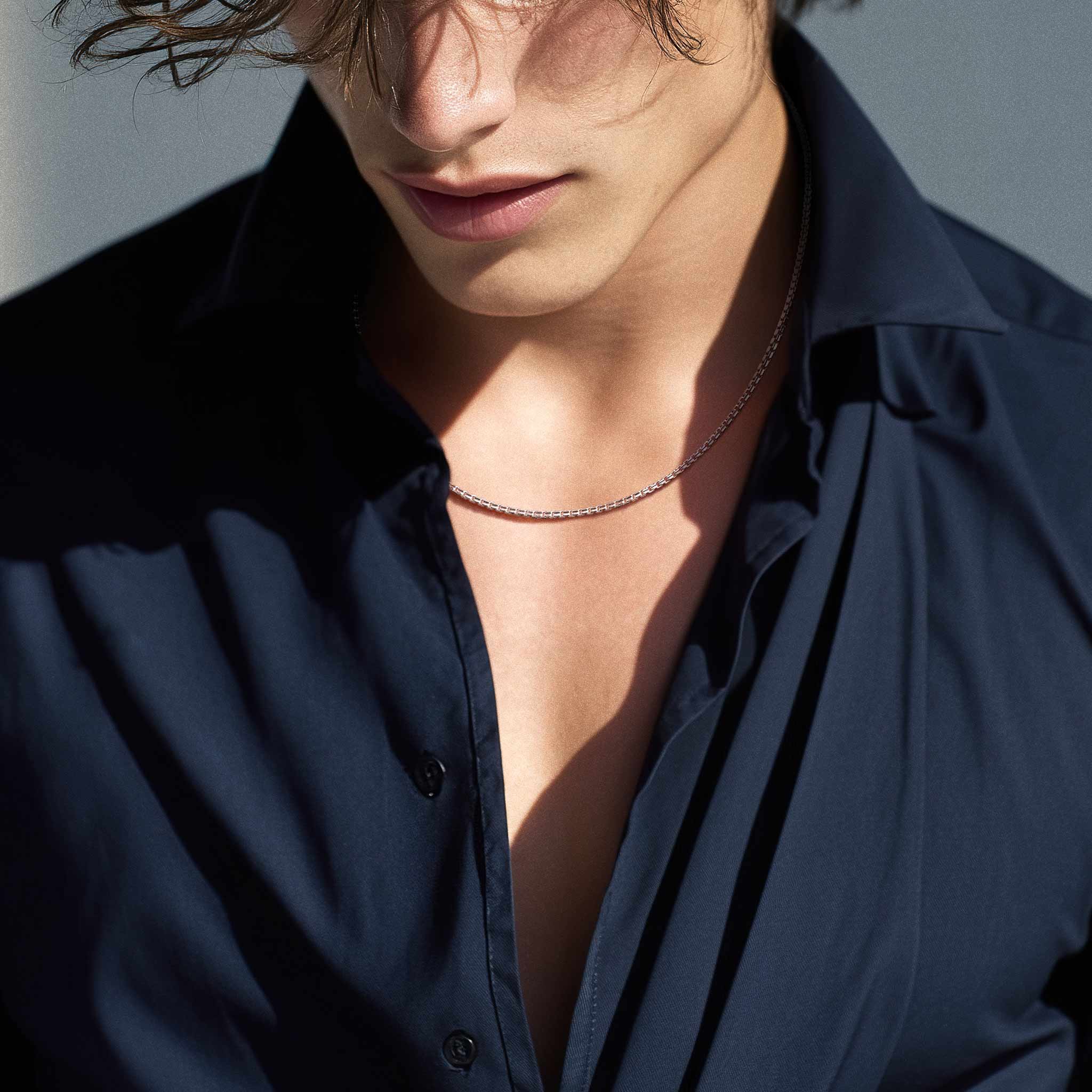 Celtic Knot Venetian Necklace Sapphire