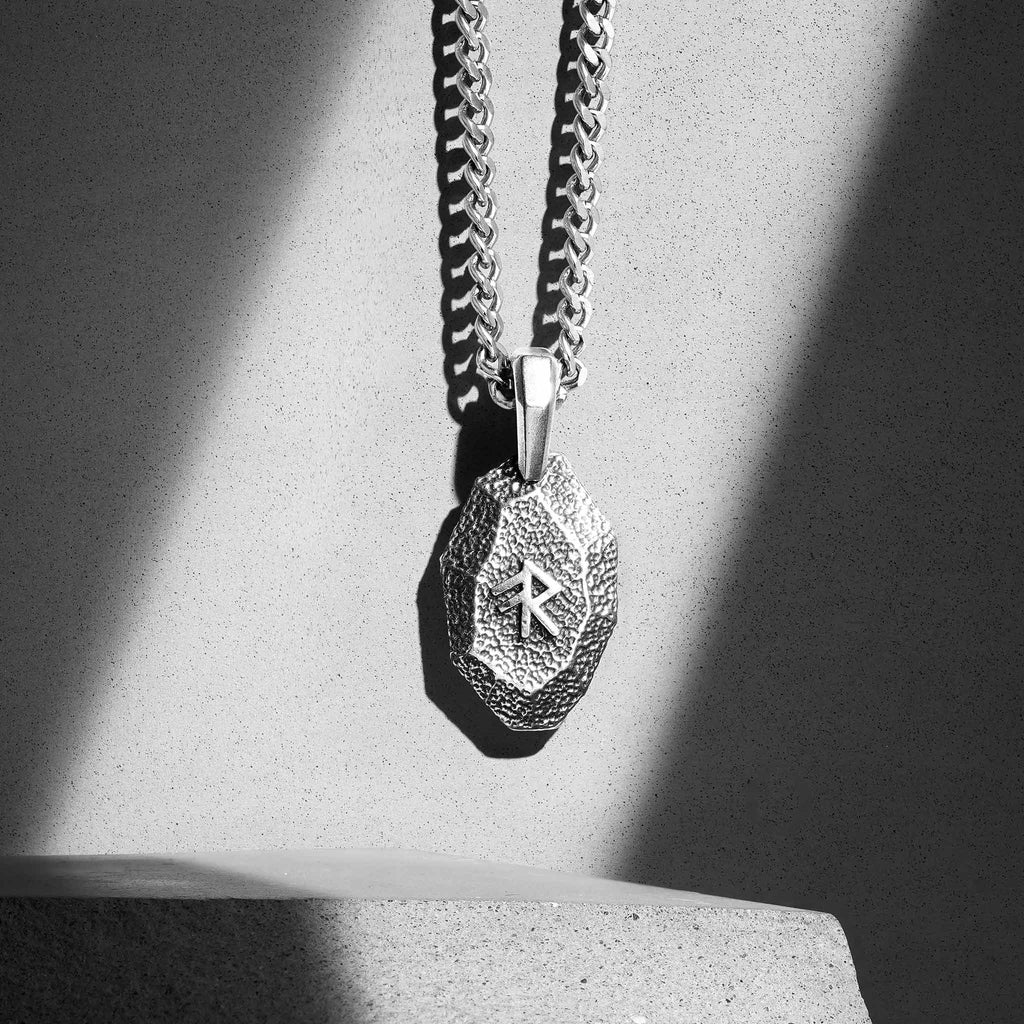 Bind Rune Ingot Necklace Silver