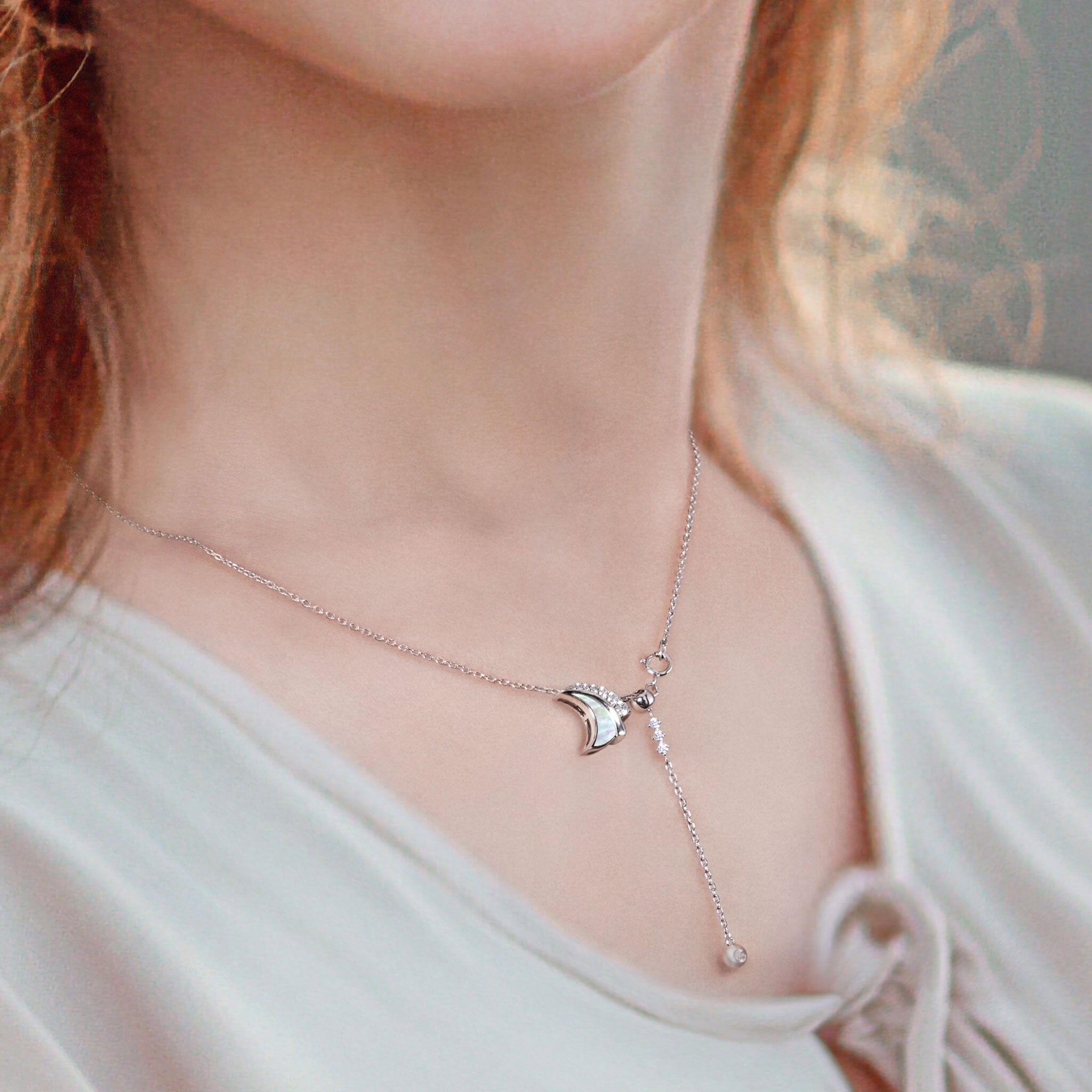 Atlantis Necklace Nacre